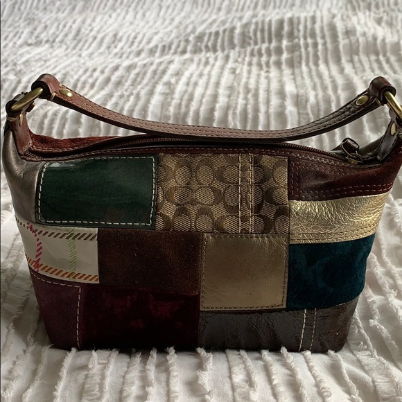 Coach purse - Picture 2 of 4